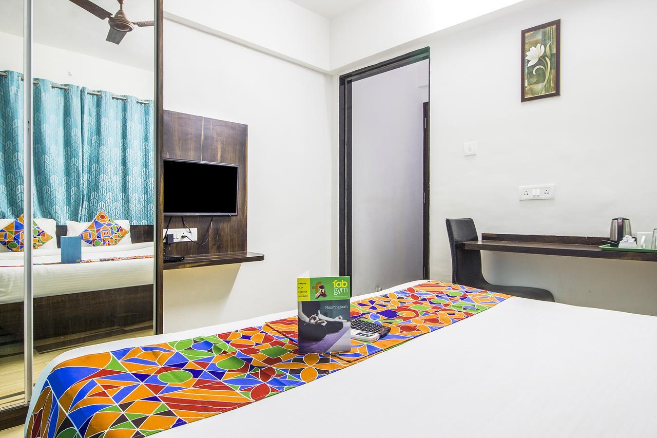 Fabhotel Pruthamesh Pride 纳西克 外观 照片
